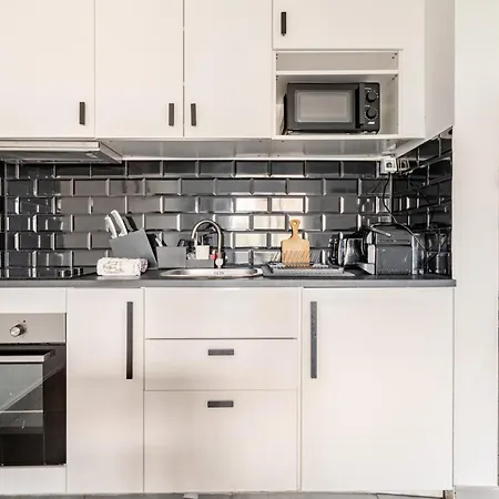 Moonlit Tide By Seareen *